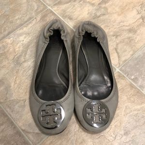 Tory Burch Reva Flats in Grey